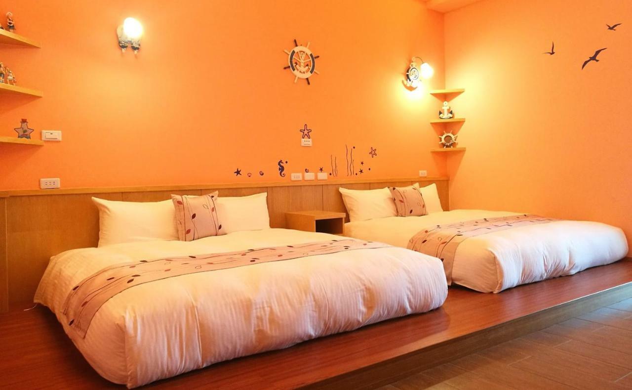 Love Ocean & Happy Bay Homestay Donggang Bagian luar foto