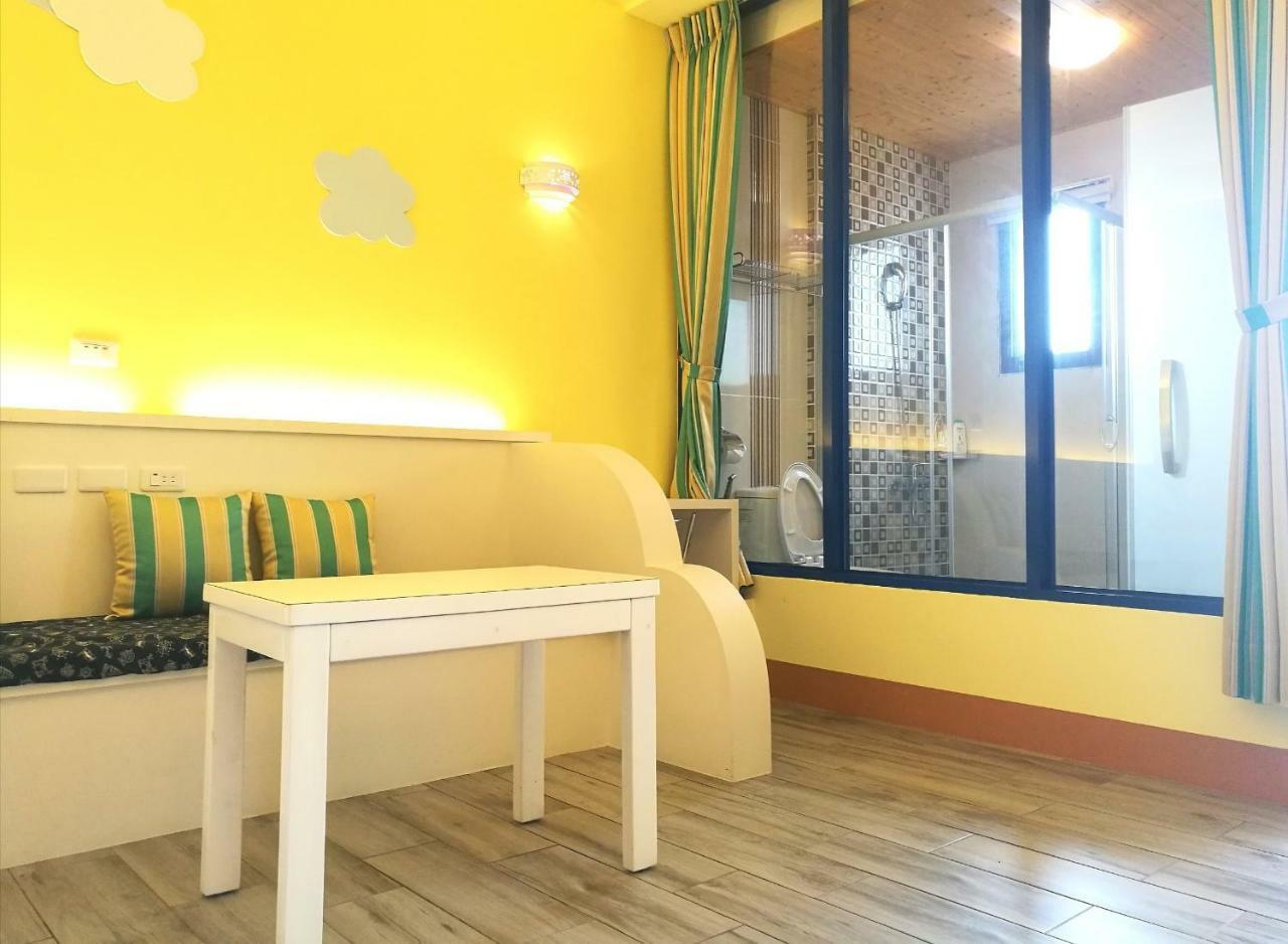 Love Ocean & Happy Bay Homestay Donggang Bagian luar foto