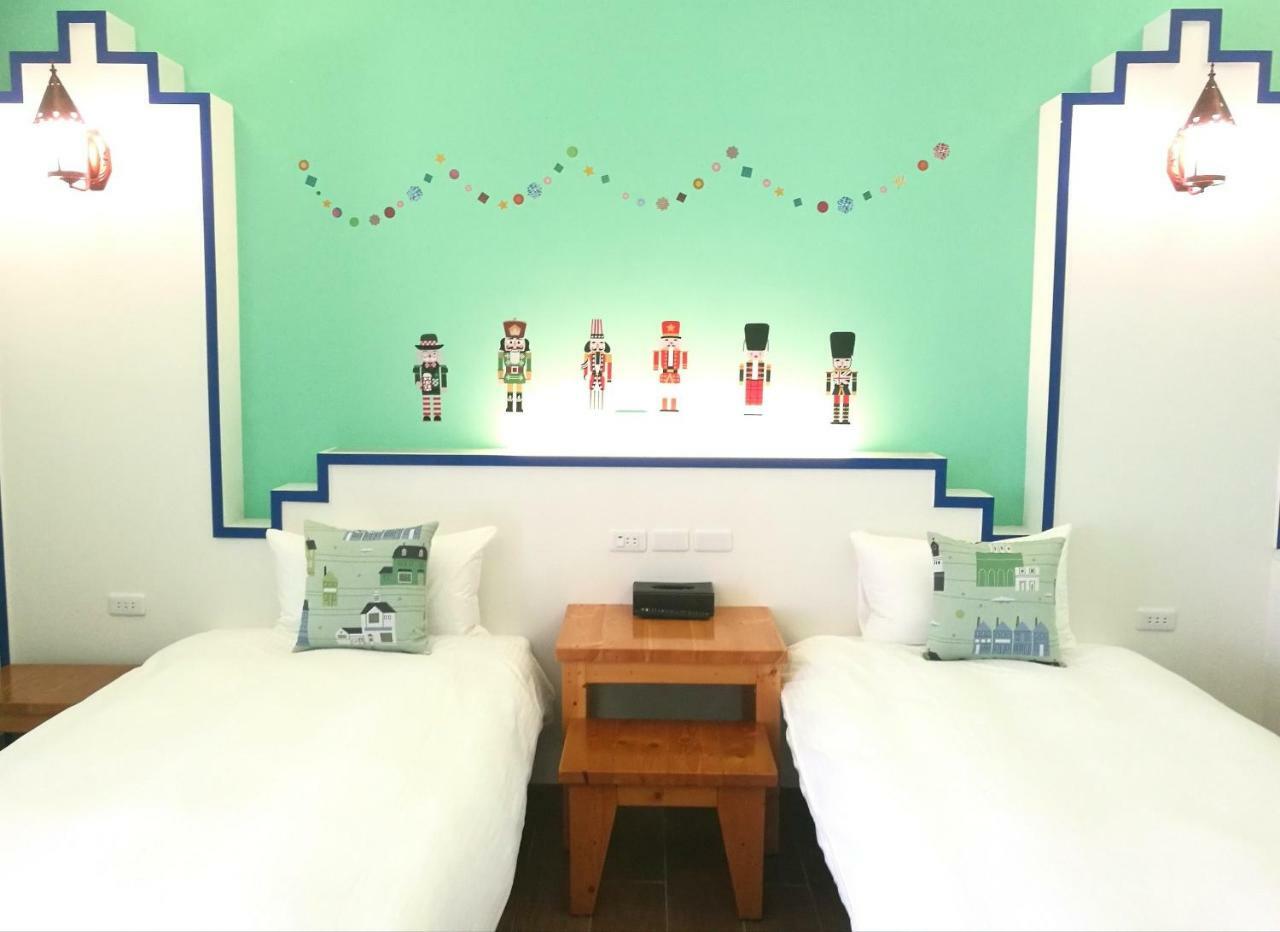 Love Ocean & Happy Bay Homestay Donggang Bagian luar foto
