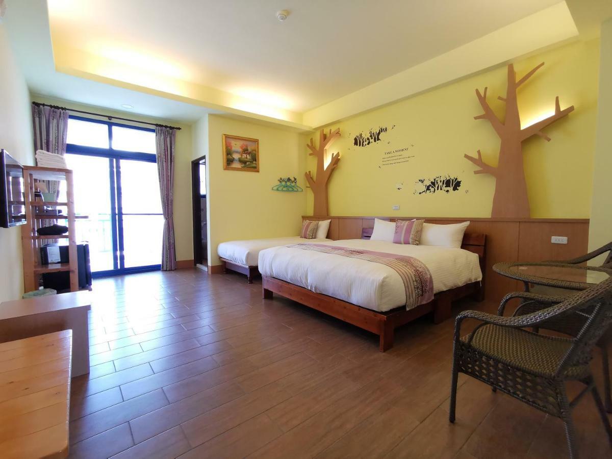 Love Ocean & Happy Bay Homestay Donggang Bagian luar foto
